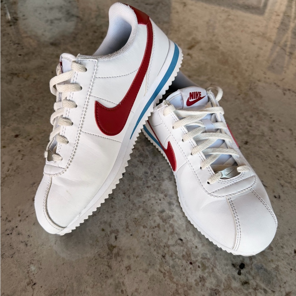 Nike White and Red Classic Sneakers